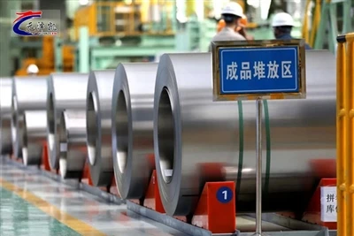 El primer rollo de la bobina de encintere para titanio de 0.8 mm de Pansteel ...