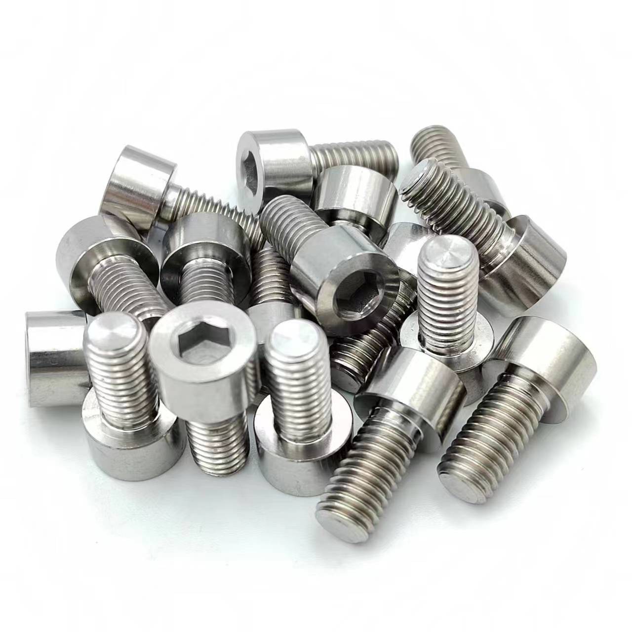 Titanium bolt m15 price Titanium bolt m15 price